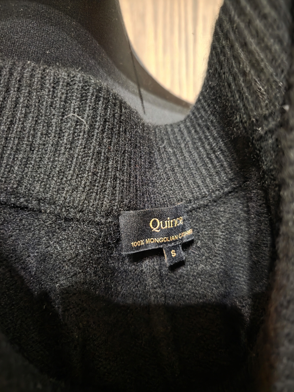 Quince Cashmere Black Knit Jogger Pants - Picture 3 of 3